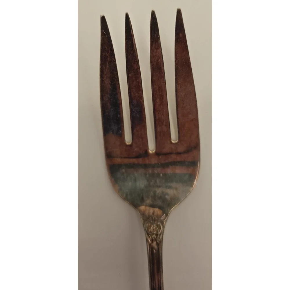 Vintage Wm. Rogers & Son Vintage Serving Meat Salad Fork - 8.5